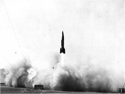 First V-2 Launch in White Sand Missile Range